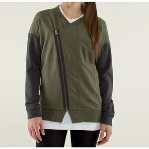 Lululemon Mula Bundle Wrap Jacket Asymmetrical Zipper Green Gray - Women's - 4